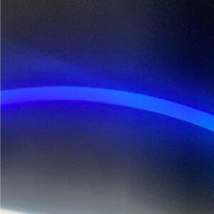 Oculus quest at 2, 256GB, controller grips and games on it